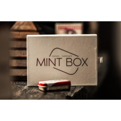 Mint Box by Daniel Garcia