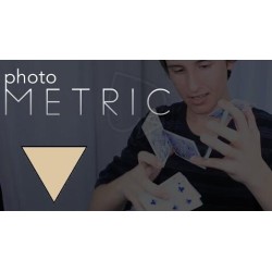 Photometric Cardistry by Sergi Marx